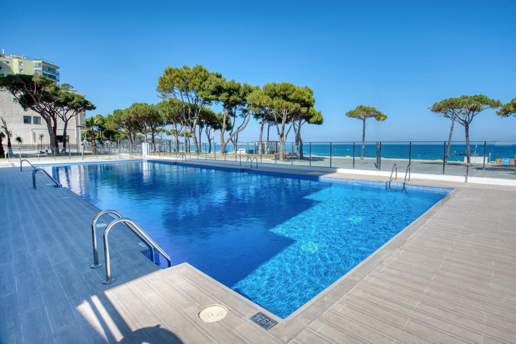 Penthouse On The First Line Lägenhet Platja d'Aro Exteriör bild